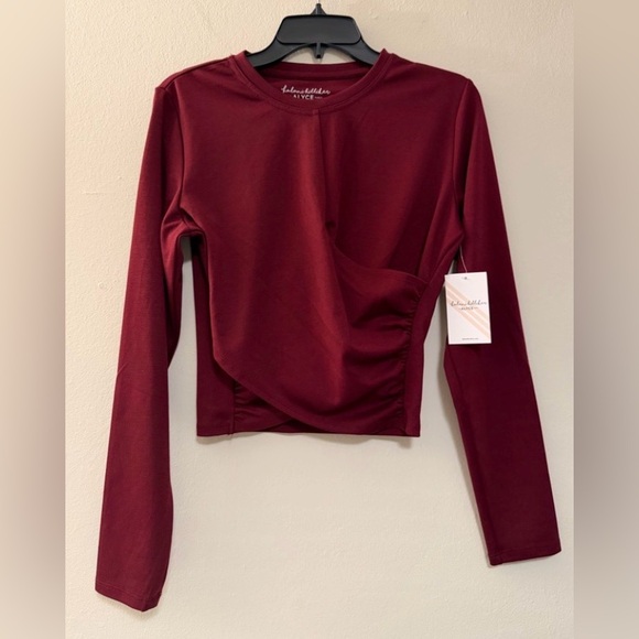 Alyce Paris Tops - NWT Alyce Paris Burgundy Long Sleeve Top